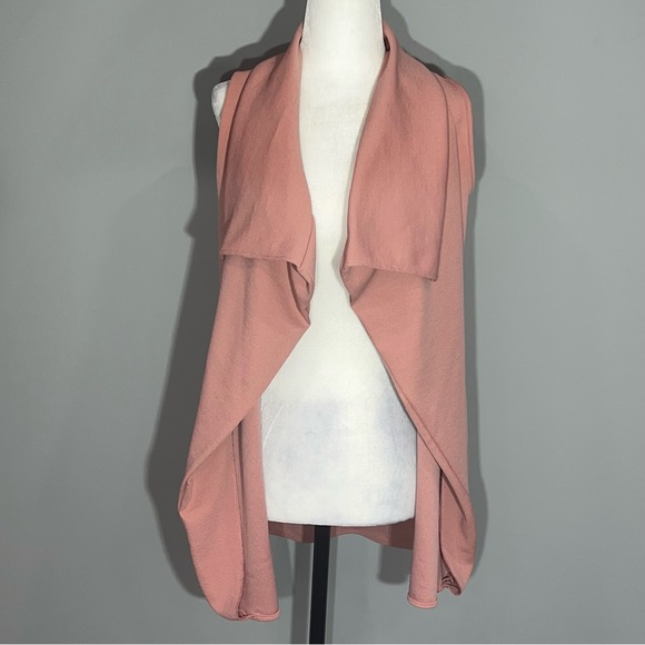 Seven Sisters Cardigan - Picture 2 of 11